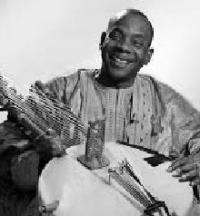 Traditional Song from Mali (reworked by Toumani Diabaté): Yamfa,  ( )